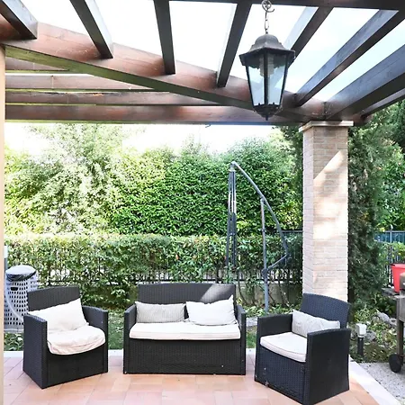 Apartamento Se185 - Senigallia, Trilocale Ristrutturato Con Giardino