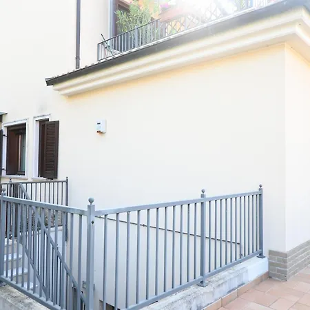 Apartamento Se185 - Senigallia, Trilocale Ristrutturato Con Giardino